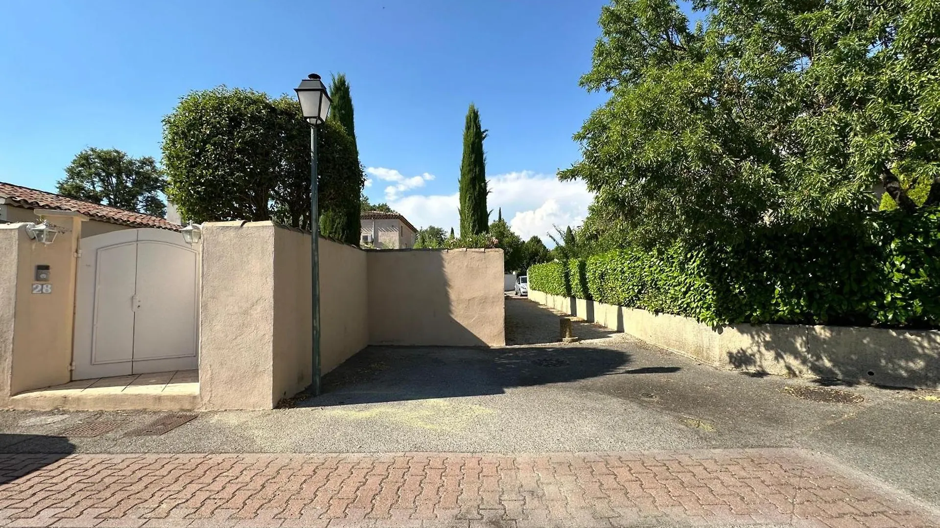 La Maison Du Petit Herisson De 170 M2 Avec Jardin Parking Accueil De 6 Personnes Barbecue 엑상프로방스 펜션